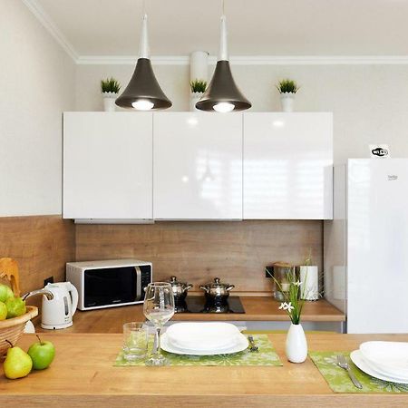 Paulmarie Apartments On Mayakovskogo Мінськ Екстер'єр фото